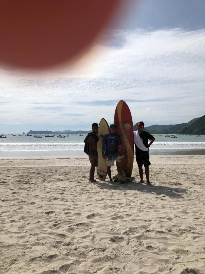 Tropical Sunday Bungalow - Surf And Stay 塞隆贝拉纳克 外观 照片